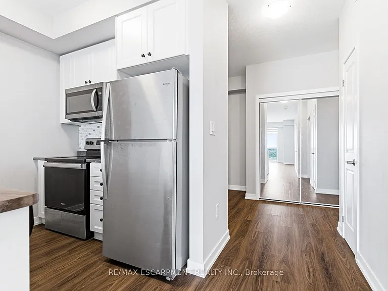 450 Dundas St E #1113 — Photo 16