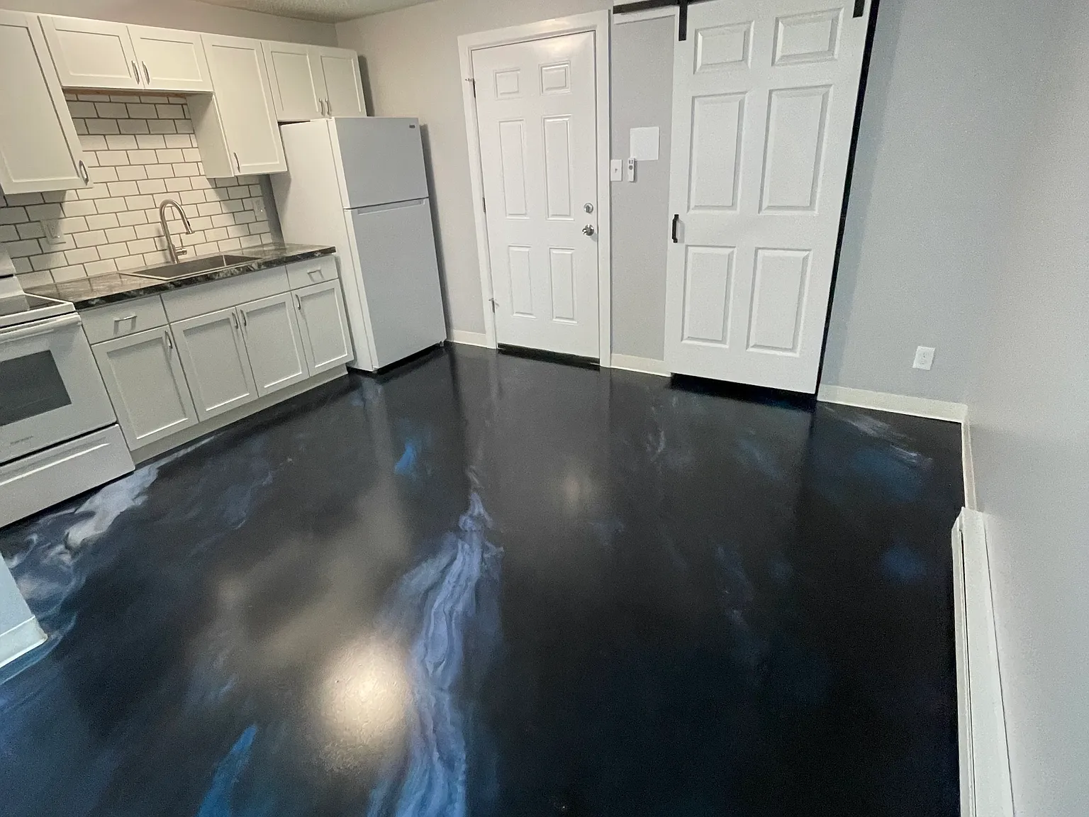 1 bed, 600 sqft, $1,075 — Photo 2