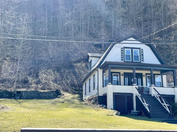 1956 State Route 92 Hwy, Harding, PA 18643