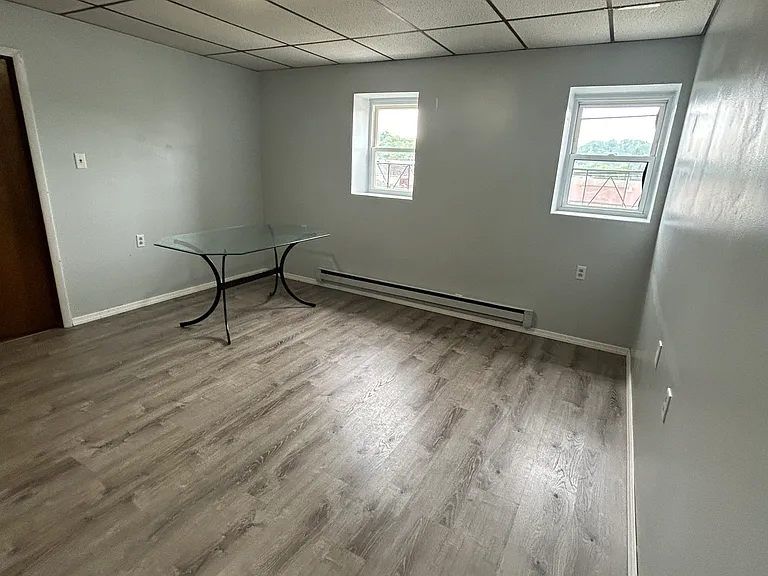 131 Wood St #301 — Photo 3
