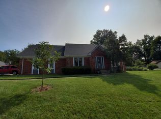 8600 Timberline Dr, Louisville, KY 40291