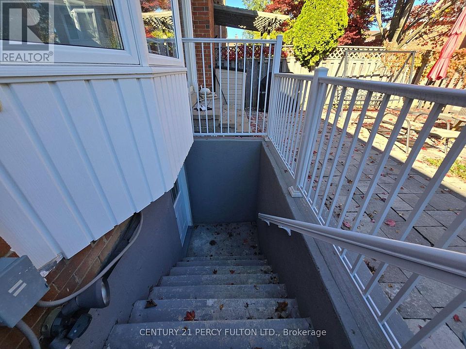 1st image of 74 Winding Ln #Basement