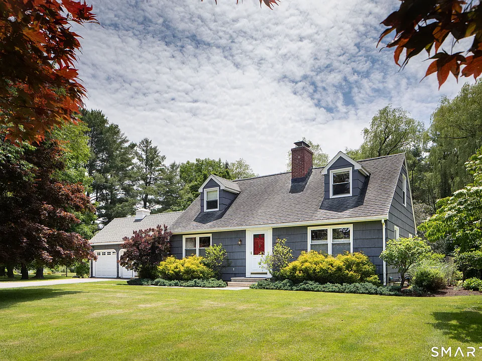 12 Red Bird Ln