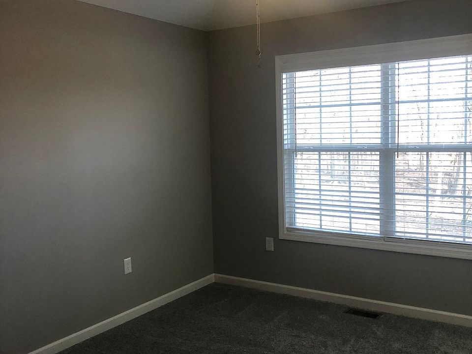 1st image of 311 Divine Dr