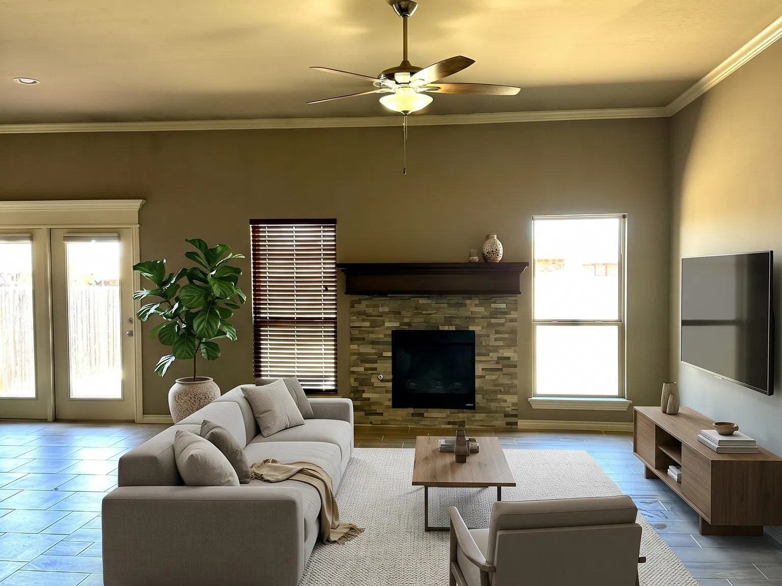 3 bed, 1544 sqft, $1,900 — Photo 2