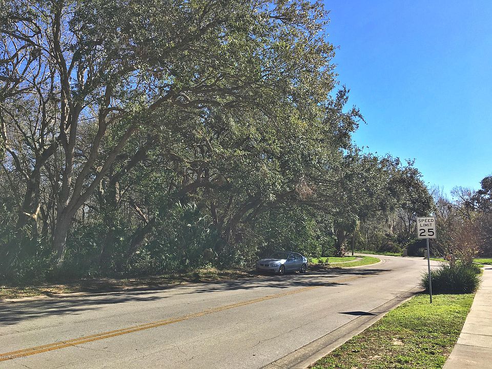 1st image of 4543 Helena Dr