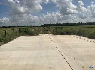 2647 Fm 3282, Gonzales, TX 78629