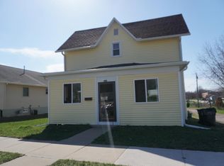 829 Hollister Ave, Tomah, WI 54660
