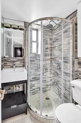 Rented by REAL New York | media 8