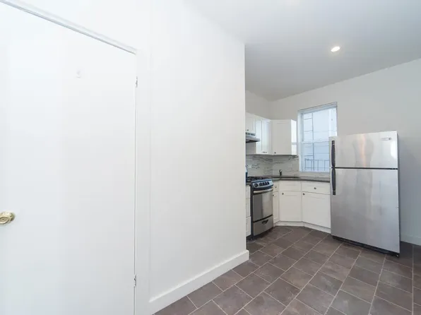 427 Humboldt Street image 42 of 68