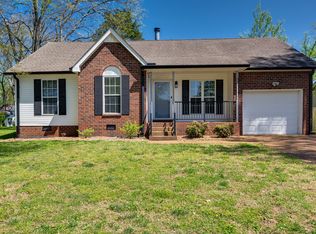 609 Kings Way Dr, Old Hickory, TN 37138