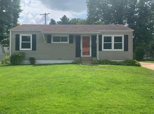 5143 Carey Ln, Hazelwood, MO