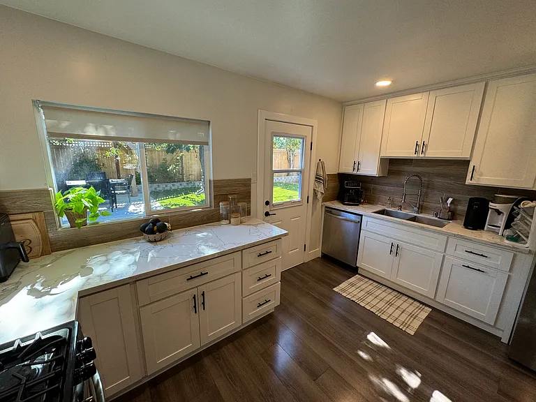 3151 Arroba Way — Photo 5