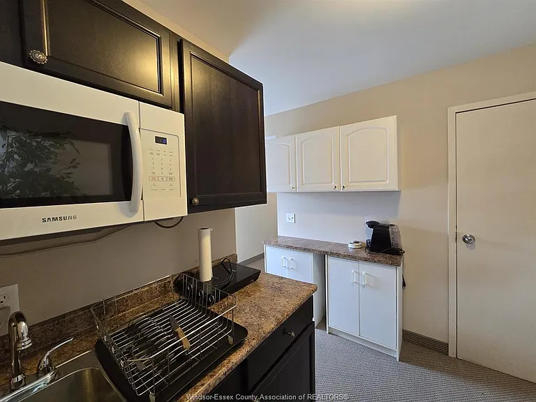 3615 Walker Rd #4 — Photo 17