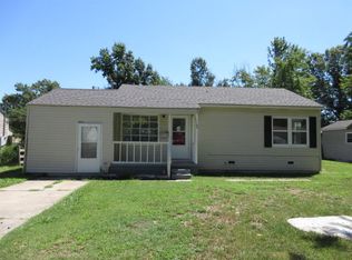 1120 L St NW, Miami, OK 74354