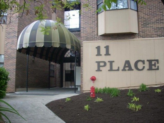 1st image of 509 11th St APT 2002