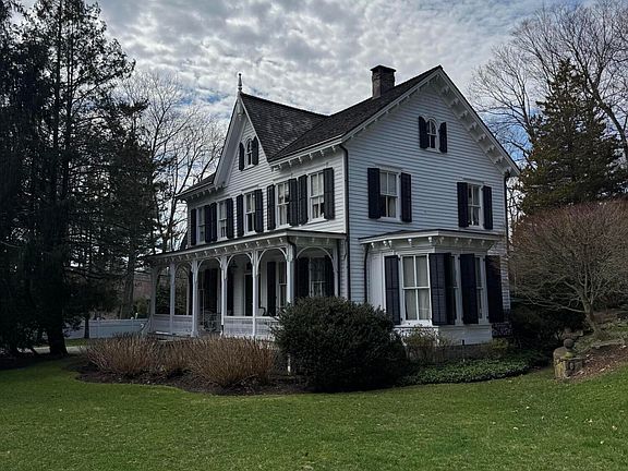 2nd image of 332 Riversville Rd