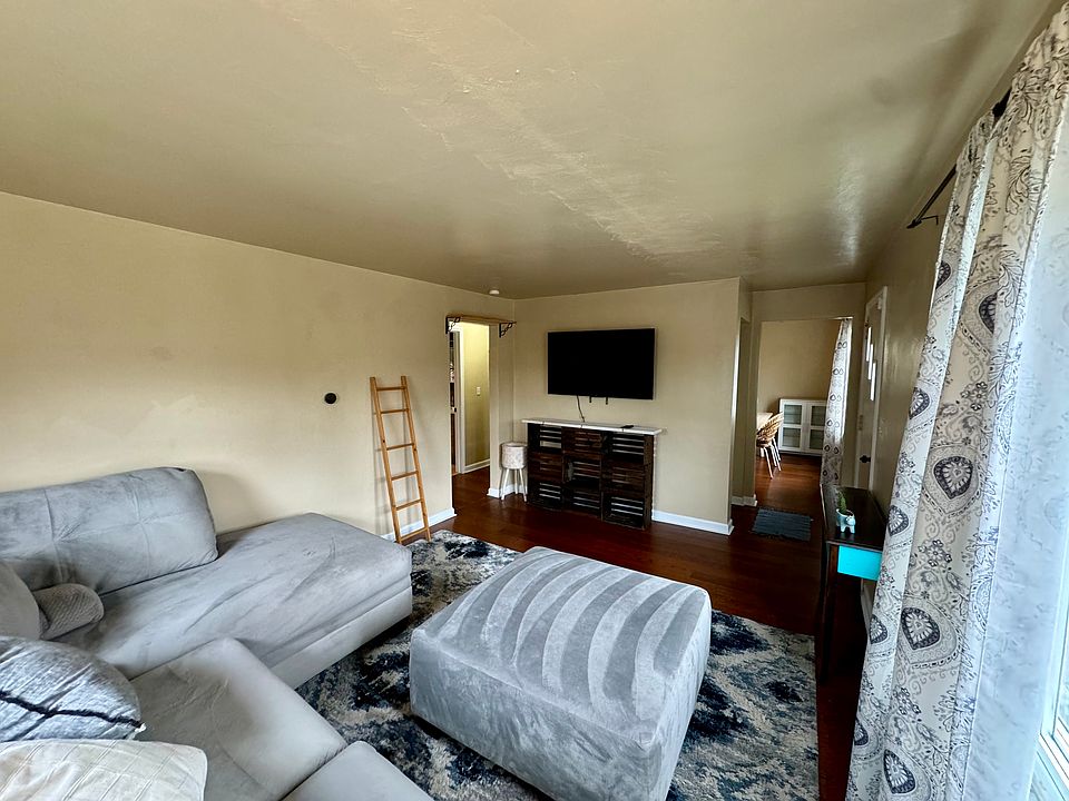 1st image of 614 Fernhill Ave