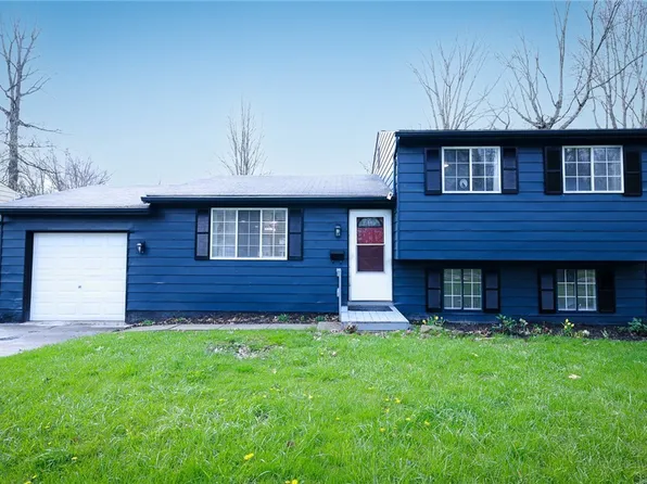 3539 Dunstan Dr NW, Warren, OH 44485