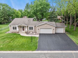 4331 Stirrup St, Eagan, MN 55123