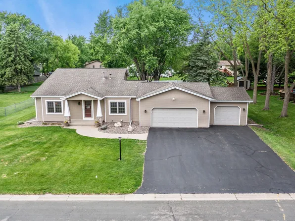 4331 Stirrup St, Eagan, MN 55123