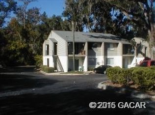 1035 SW 9th St #1, Gainesville, FL 32601