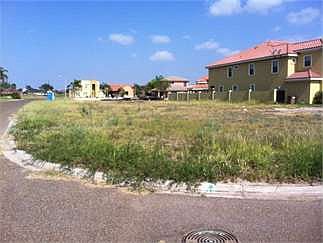 2nd image of 1909 Ector Dr
