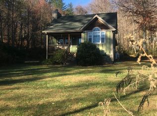 5 Speckled Hen Ln, Asheville, NC 28805