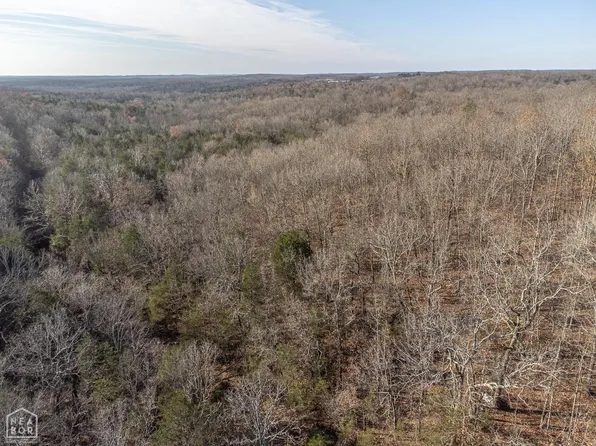 5 Bell Foley Ln, Poughkeepsie, AR 72569