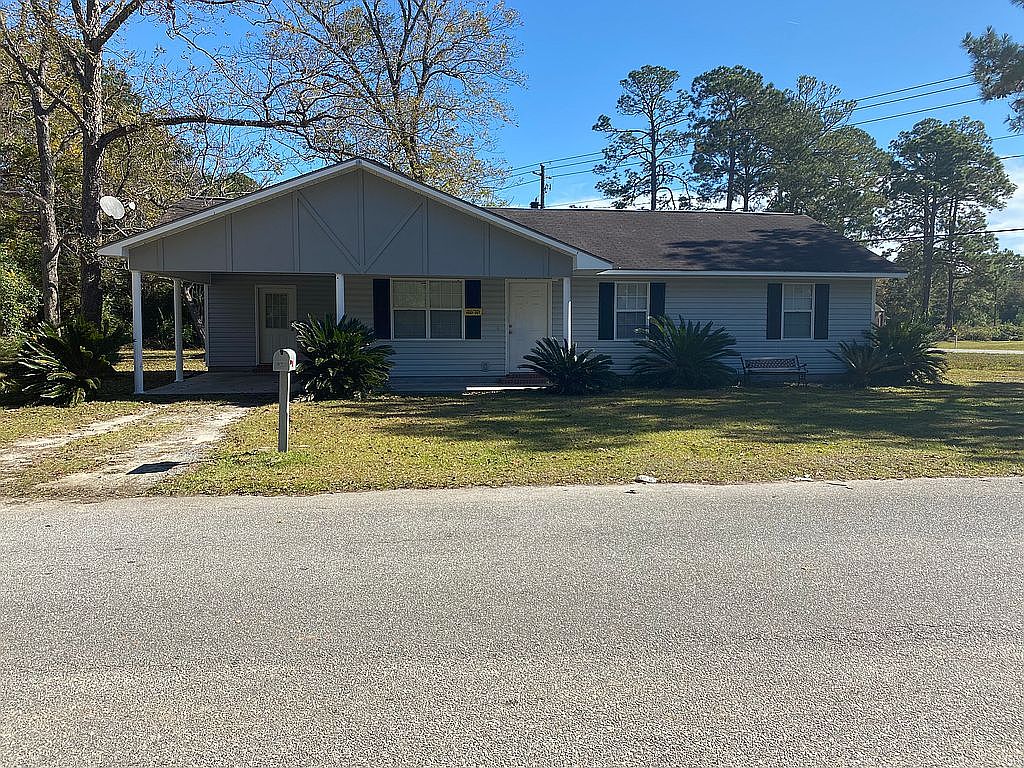 37 Faison St, Baxley, GA 31513 | Zillow