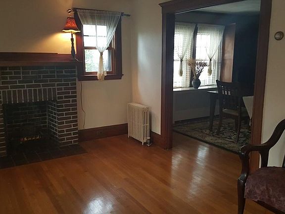 2nd image of 190 Somerset Ave