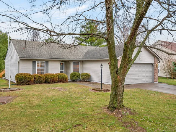 631 N Shore Blvd, Franklin, IN 46131