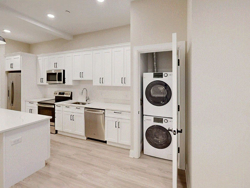 1st image of 120 Tremont St Unit 1