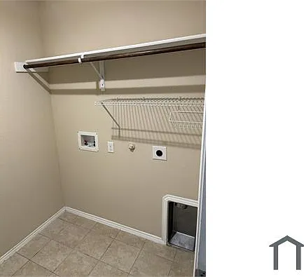 2047 Enchanted Rock Dr — Photo 14