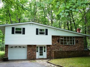 13 Bull Pine Rd, East Stroudsburg, PA 18301