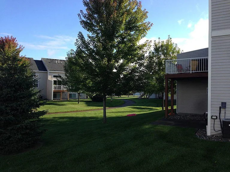 6834 Christian Curv — Photo 24