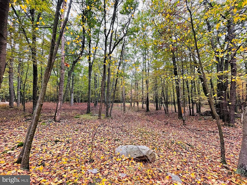 1st image of 521 Haystack Dr