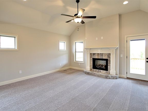 2nd image of 209 Hart Ln #16-lot 16