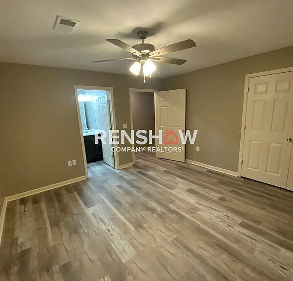 730 Tucker St — Photo 11
