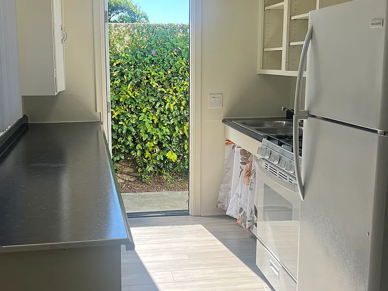 33172 Ocean Hill Dr #2 — Photo 16