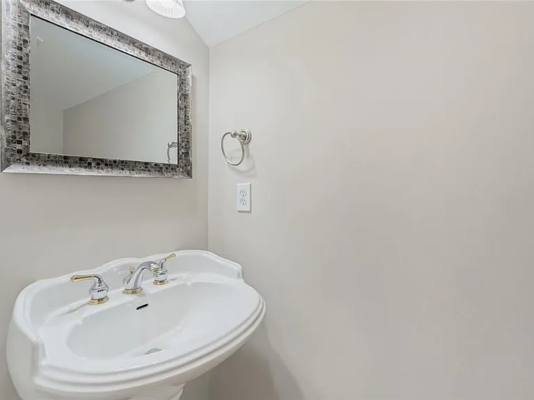 7508 Portbury Park Ln — Photo 39