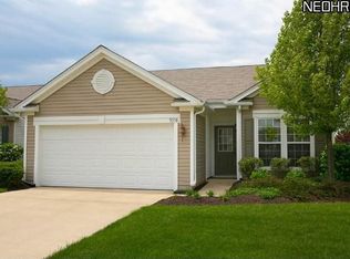 9358 Grist Mill Dr, North Ridgeville, OH 44039
