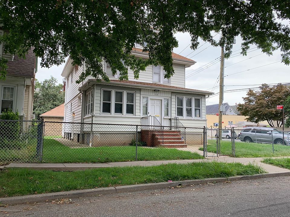 1st image of 75 Palmer Ave
