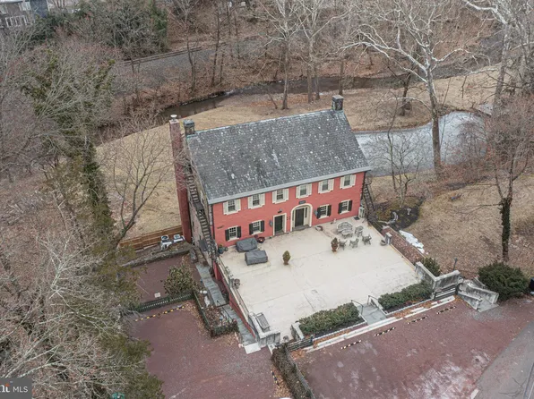 1 Old Mill Rd APT 7, New Hope, PA 18938