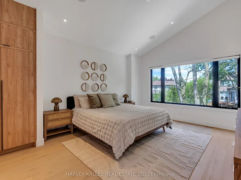 172 Cameron Ave — Photo 19