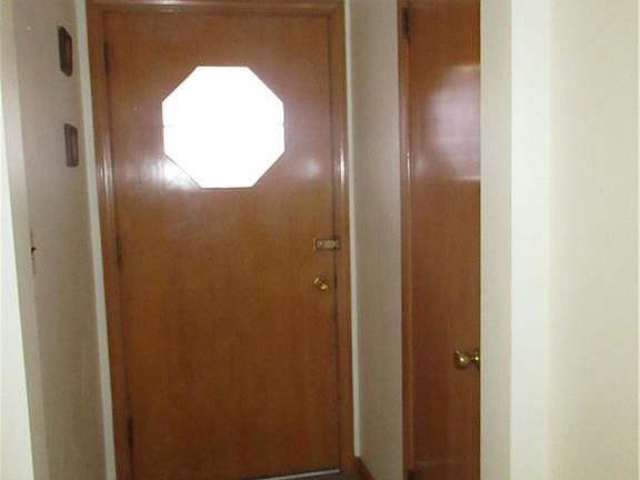 3rd image of 5021 Firnley Ave