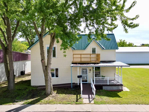 311 E Main Street, Durand, WI 54736
