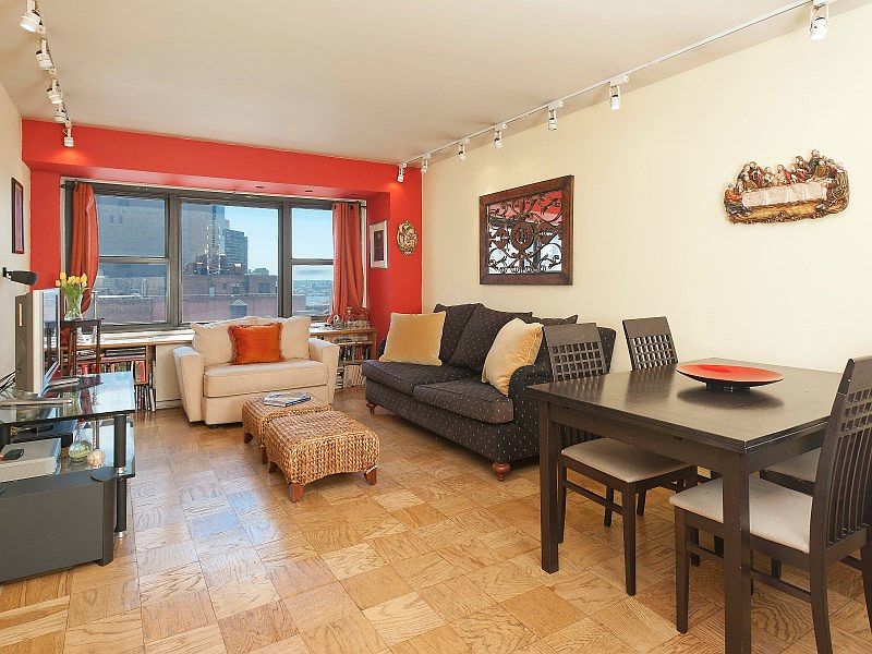 1st image of 160 E 38th St APT 15F