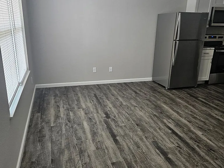 101 Goldfinch Dr — Photo 51