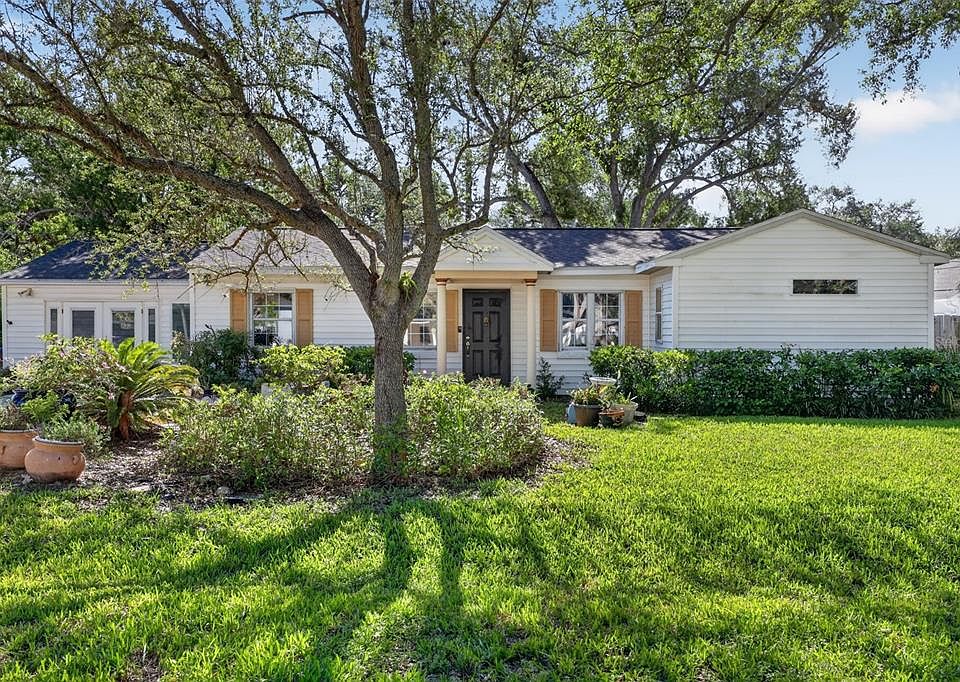 1st image of 4204 S RENELLIE DRIVE